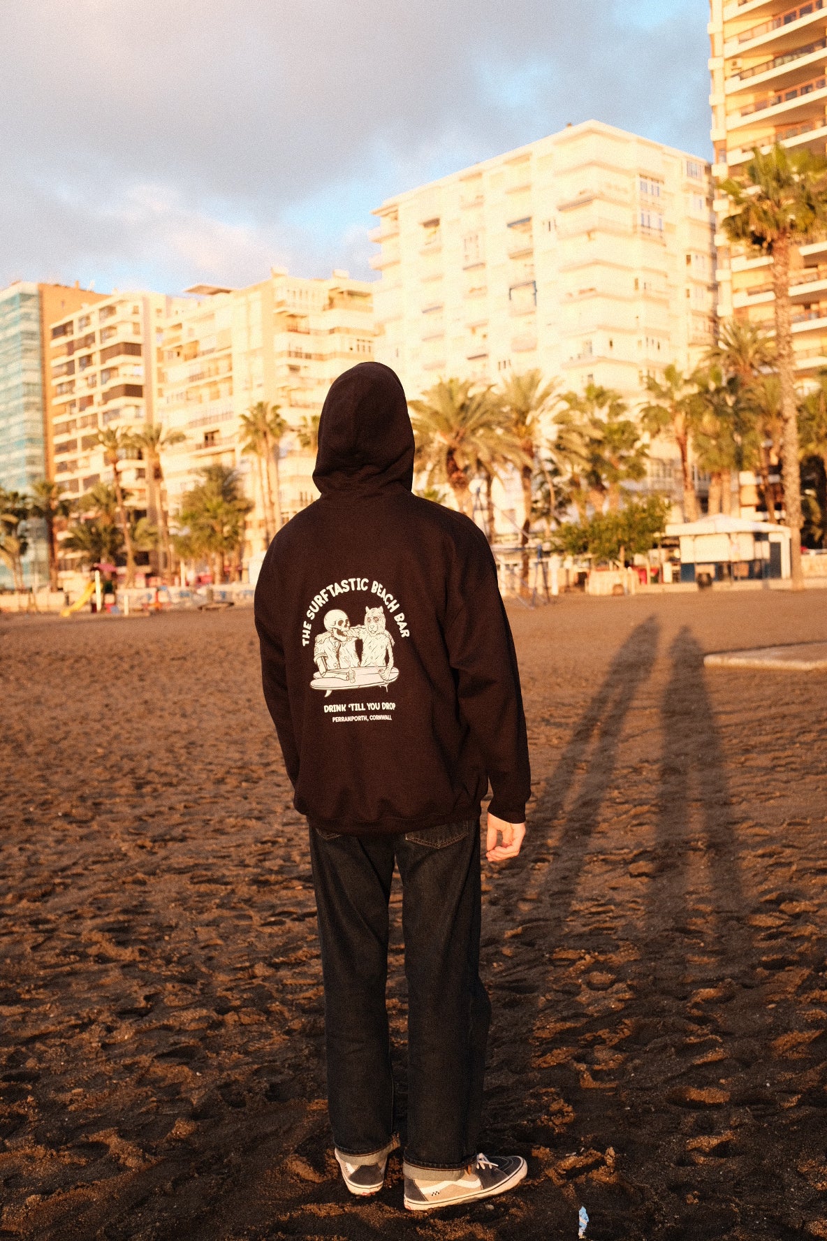 Beach Bar Hoodie - Black